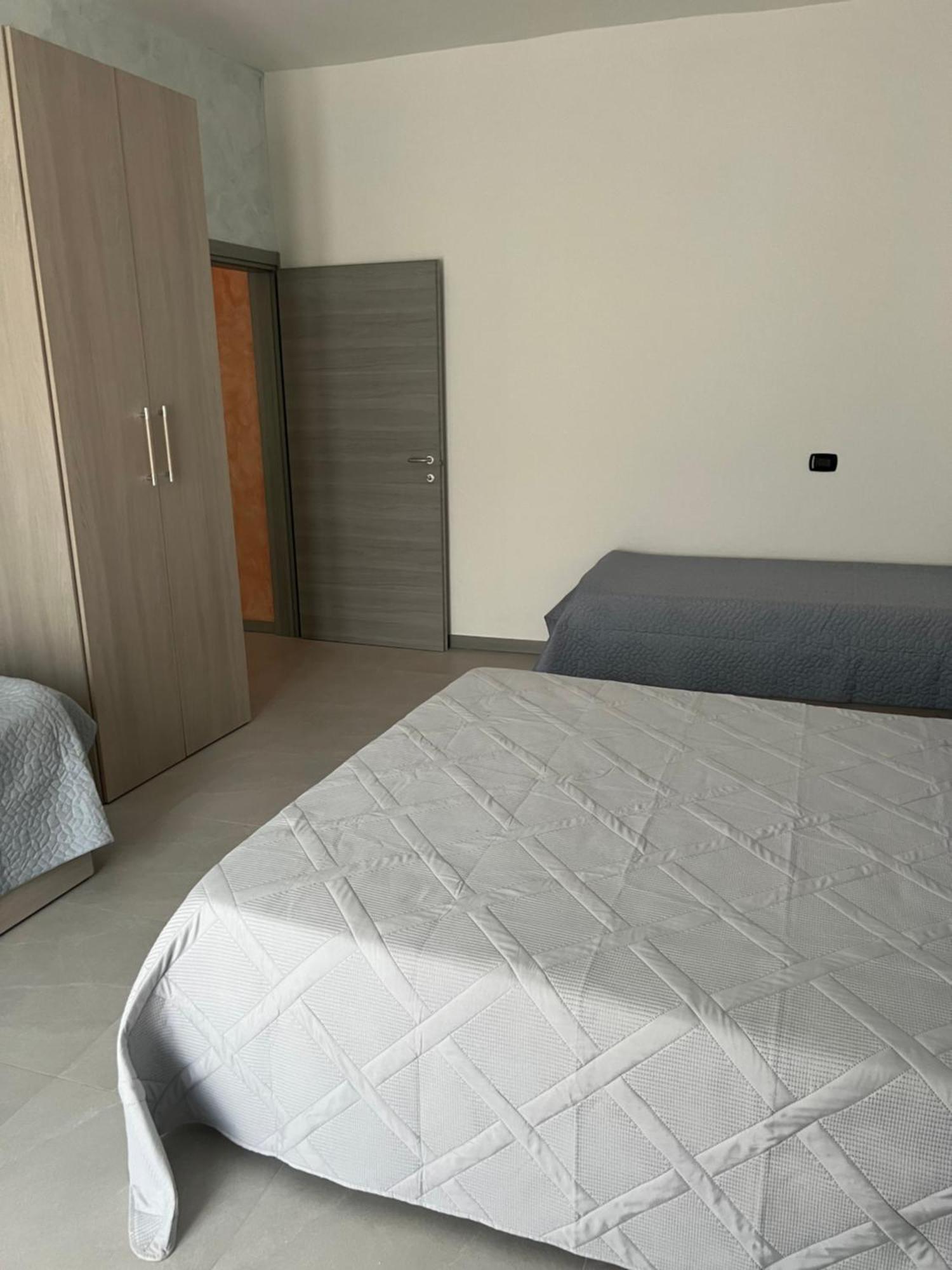 Casa Caselle Appartament Indipende 100Mq 2 Stanze 2 Bagni E Cucina 外观 照片
